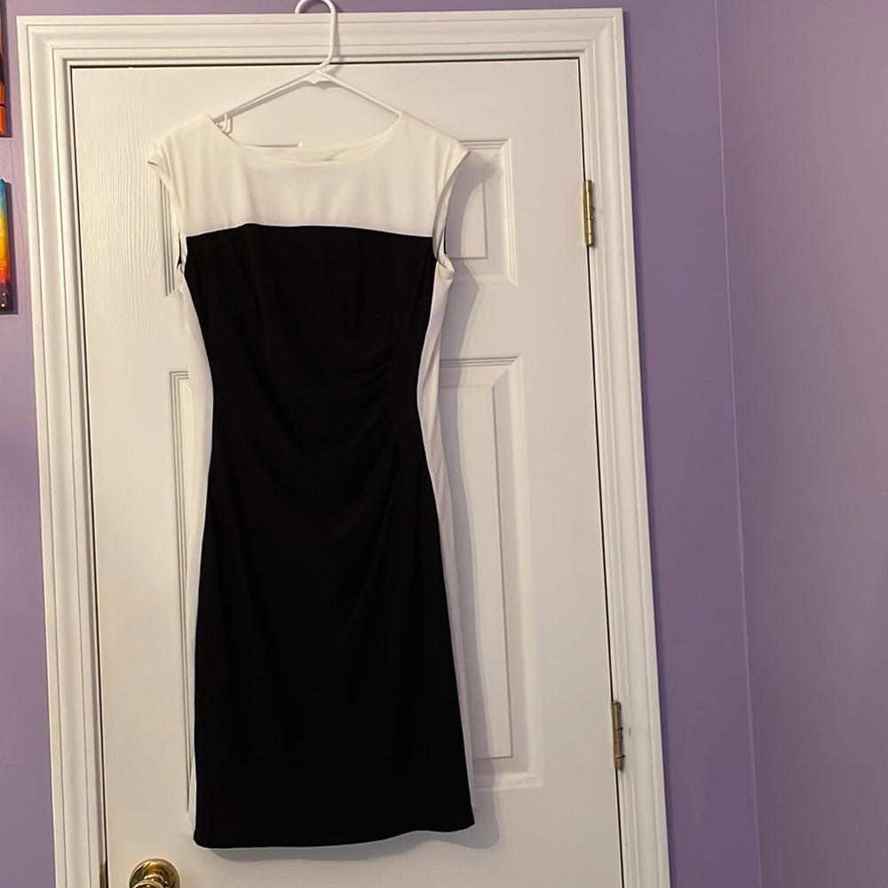Black and White Anne Klein Sheath Dress